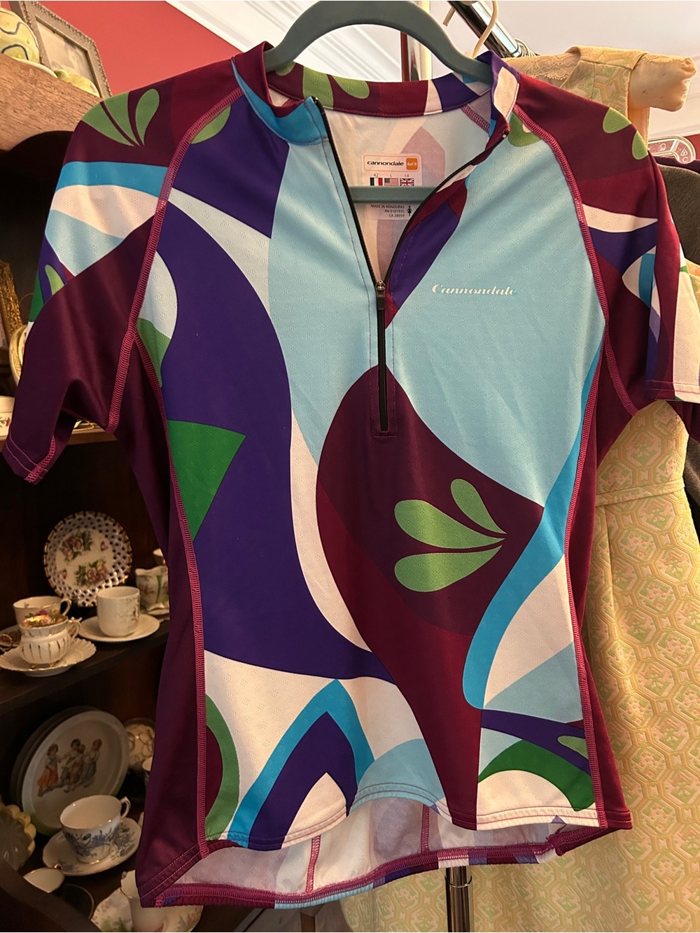 Women's Short Sleeve Cycling Jersey Size Large Retro Inspired Print Back Pockets